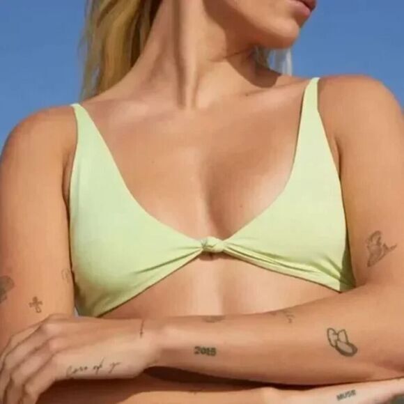 New! Set! Toast Swim knot bikini top & Signature High Waist Bottom, size S - Picture 10 of 14